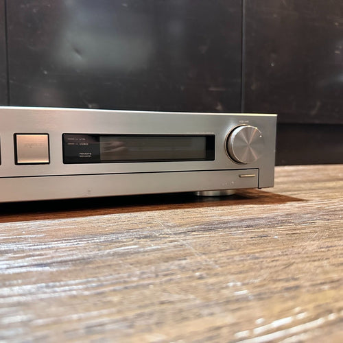 Onkyo Radio Tuner R-200 Fm/Am Stereo Amplifier Champagne Gold