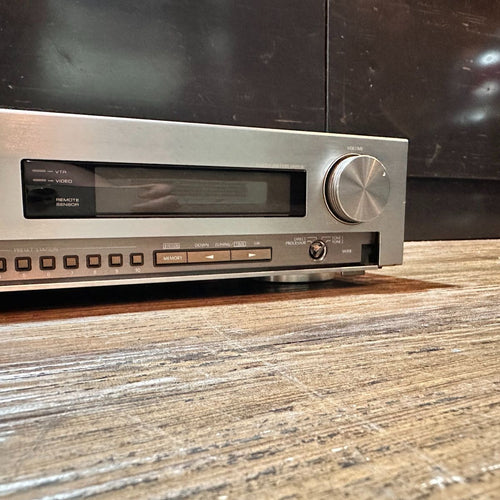 Onkyo Radio Tuner R-200 Fm/Am Stereo Amplifier Champagne Gold