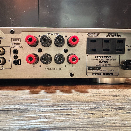 Onkyo Radio Tuner R-200 Fm/Am Stereo Amplifier Champagne Gold