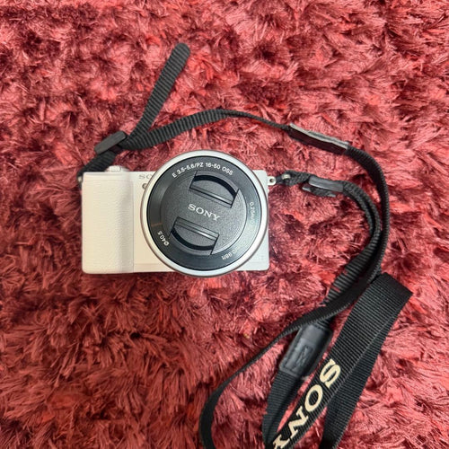 Sony Mirrorless Interchangeable Lips 5100 16-50Mm