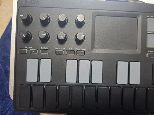 Midi Keyboard Pad Korg Nanokey Studio