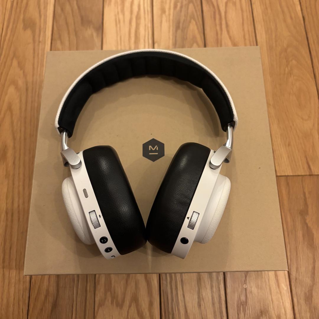 Master Dynamic Wireless Headphones Mg20