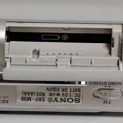 Sony Radio And Boombox Srf-M98 2 Fm /Am Pll Cf-R46