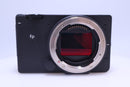 Sigma Mirrorless Interchangeable Lips Fp L (Black)(