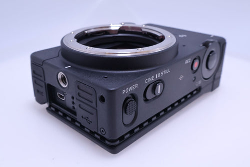 Sigma Mirrorless Interchangeable Lips Fp L (Black)(