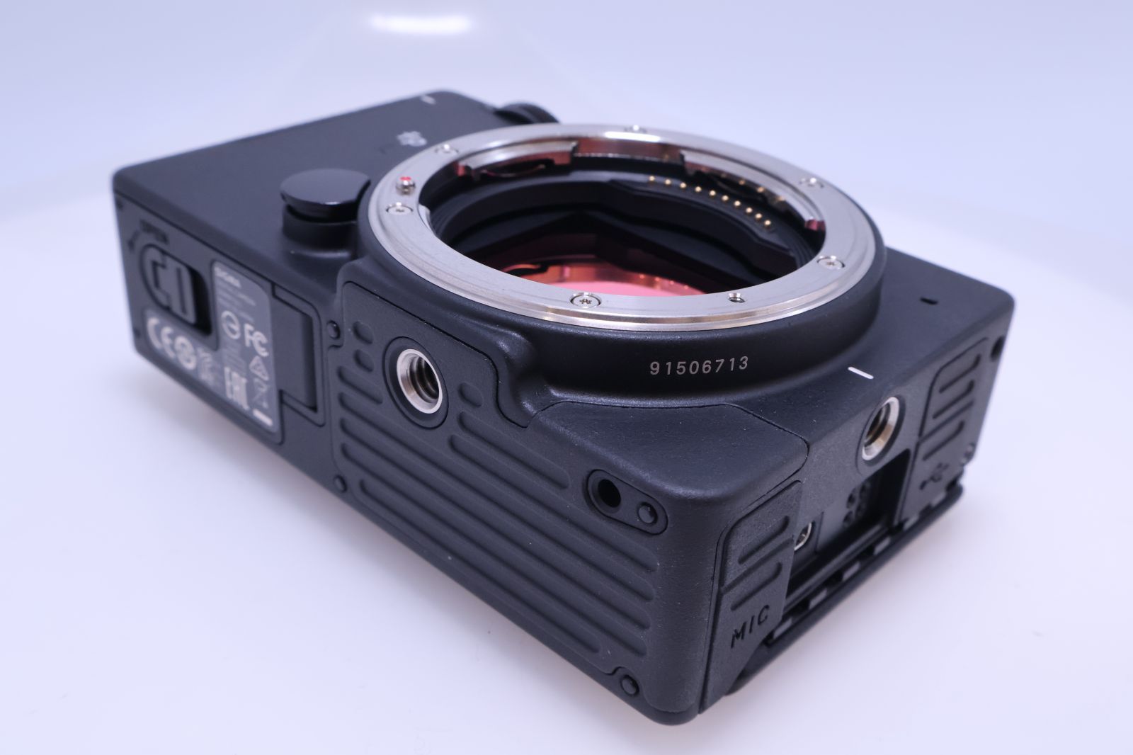 Sigma Mirrorless Interchangeable Lips Fp L (Black)(