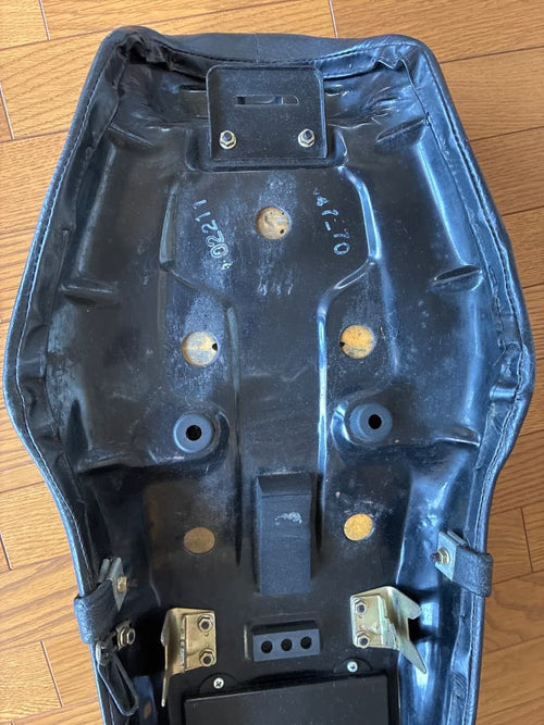 Honda Seat Cm400T