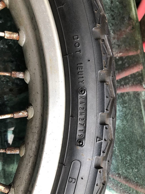 On-Road Tires Srv250 90/90-18