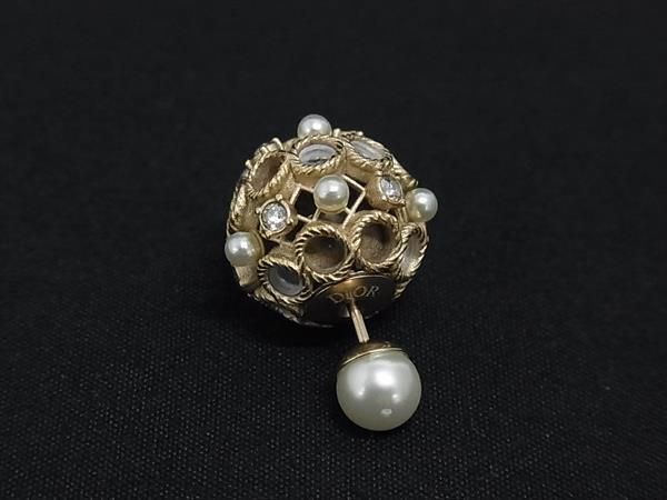 Christian Dior Earrings (For Both Ears) Christiandior Dn5772