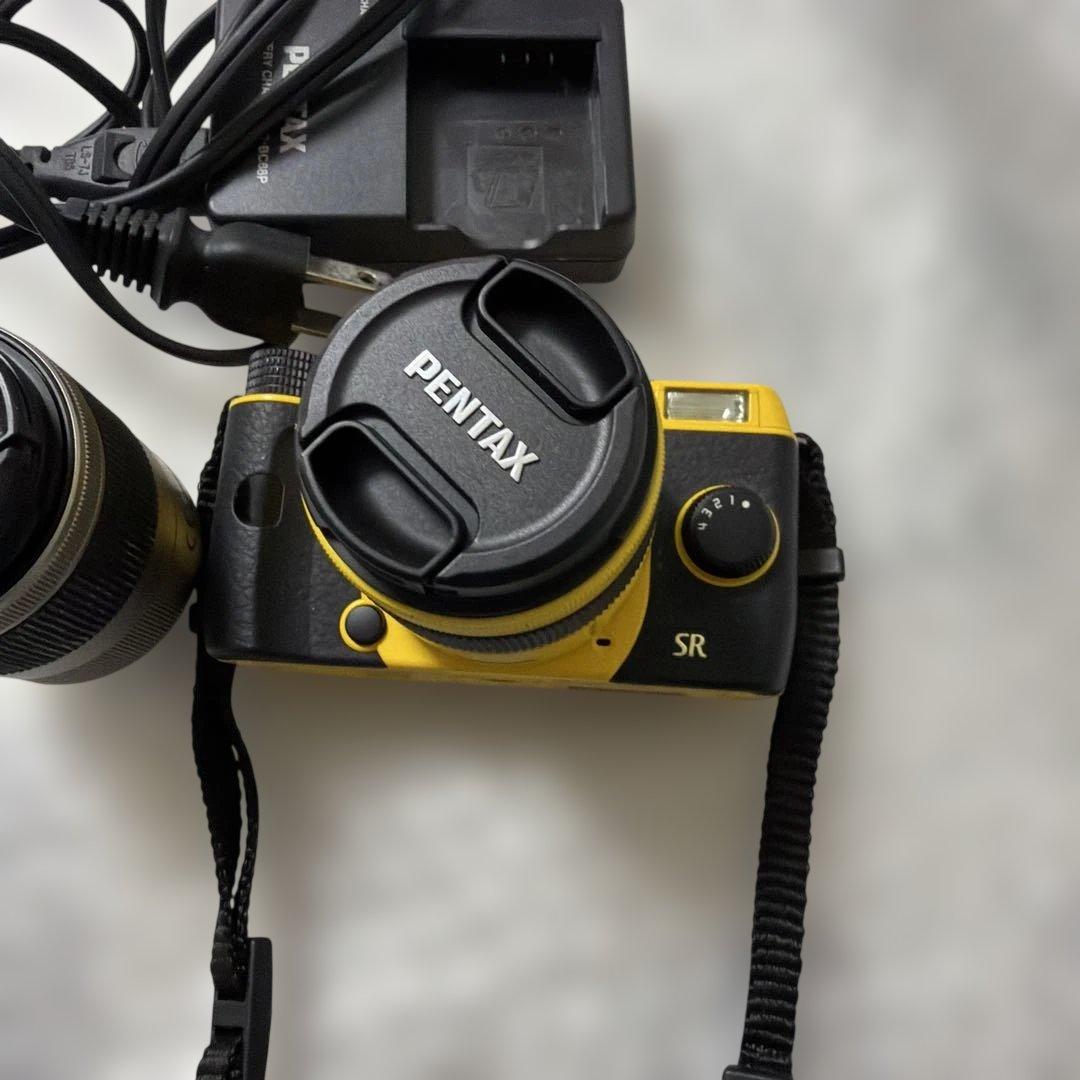 Pentax Mirrorless Interchangeable Lens Cameras Q7