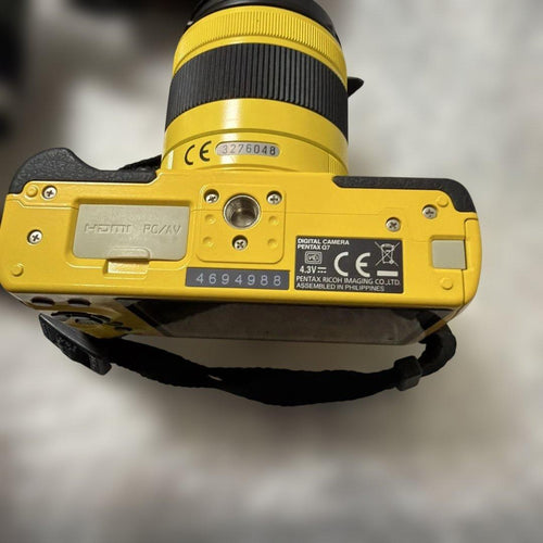 Pentax Mirrorless Interchangeable Lens Cameras Q7