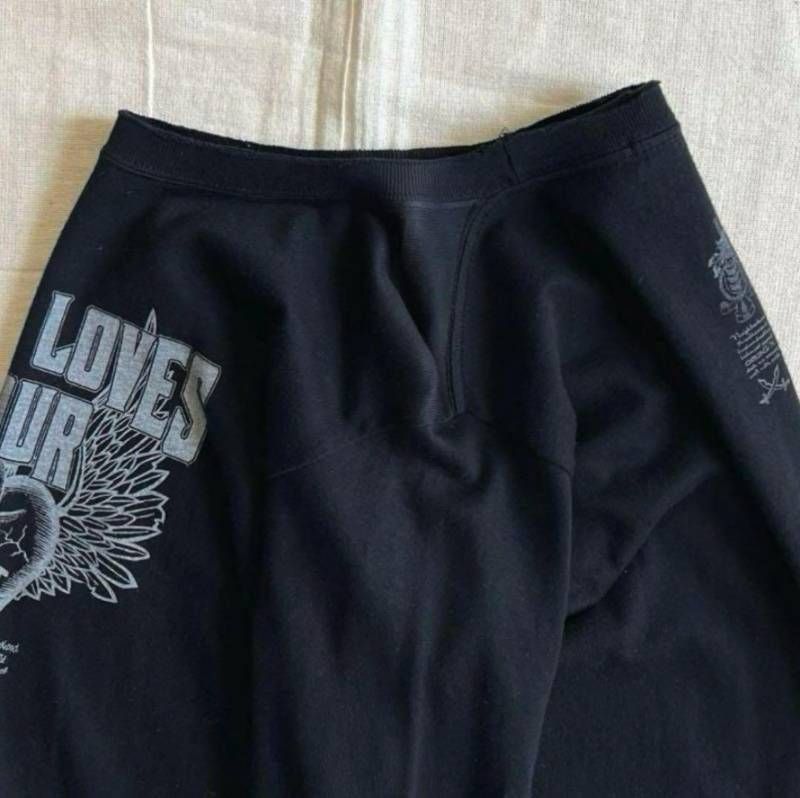 Neighborhood 7 Minutes, Long -Sleeved Cut -And -Sew Archive T Small Jesus Loves