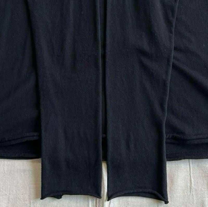 Neighborhood 7 Minutes, Long -Sleeved Cut -And -Sew Archive T Small Jesus Loves