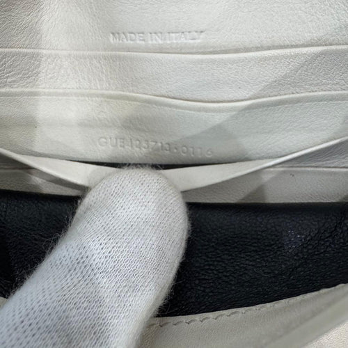 Saint Laurent Shoulder Bags