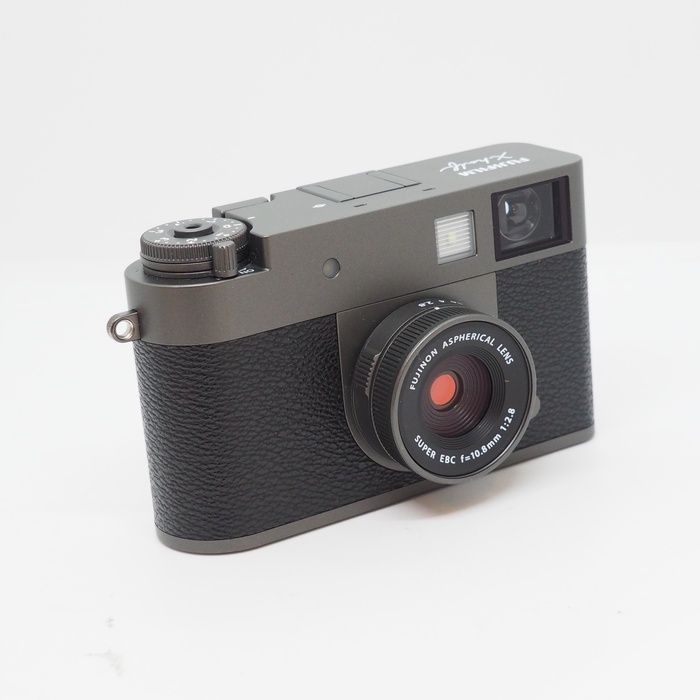 Fujifilm Compact Digital Camera X-Hf1-Cs Jp