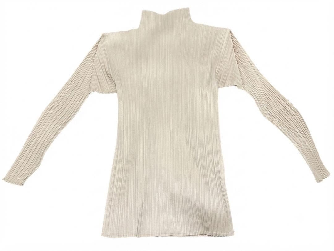 Issey Miyake Long-Sleeve 38