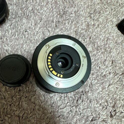 Pentax Mirrorless Interchangeable Lens Cameras Q 01 02