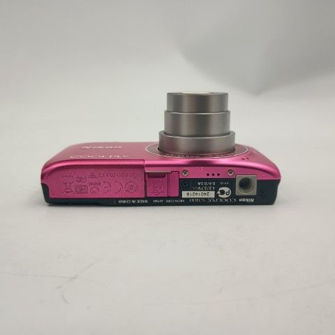 Nikon Compact Digital Camera Coolpix S3100 Pink