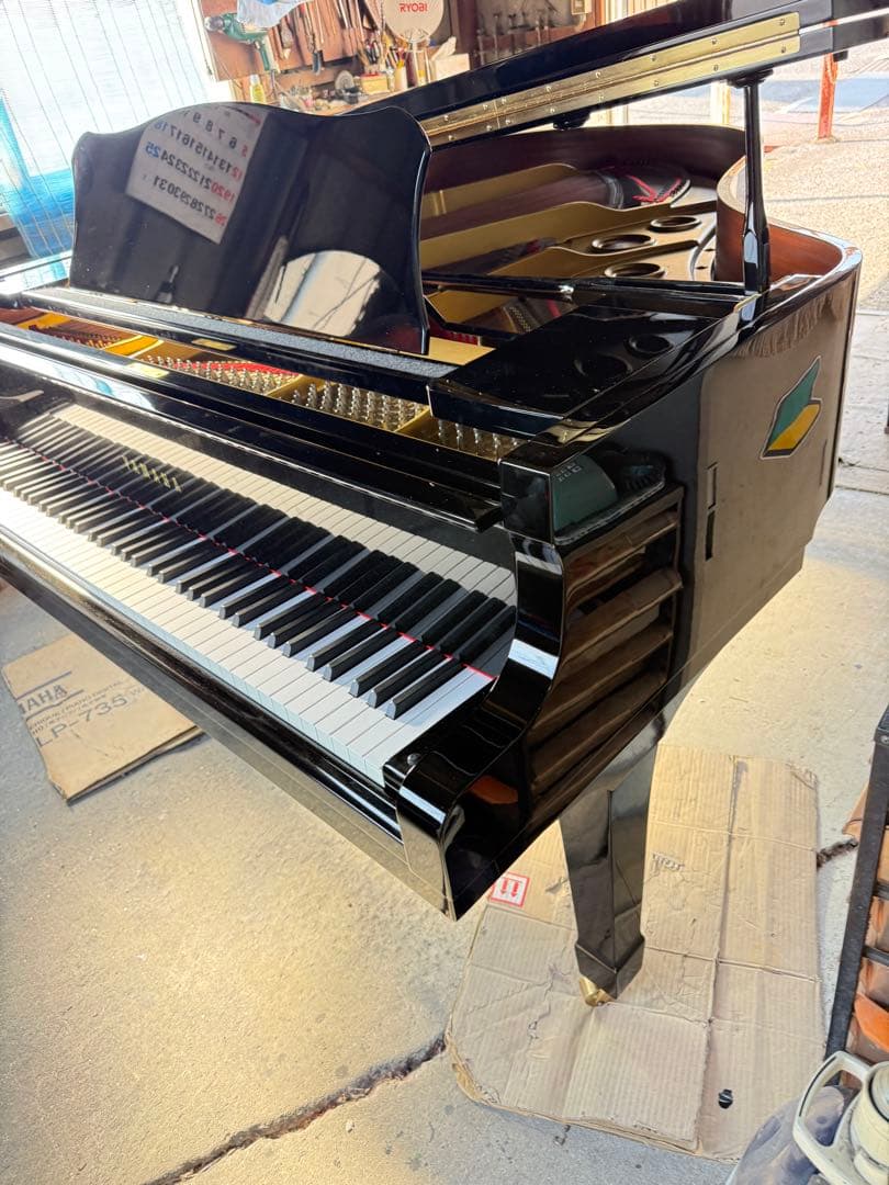 Yamaha Grand Pianos Piano