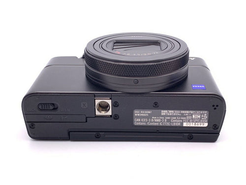 Compact Digital Camera Cyber-Shot Dsc-Rx100M7