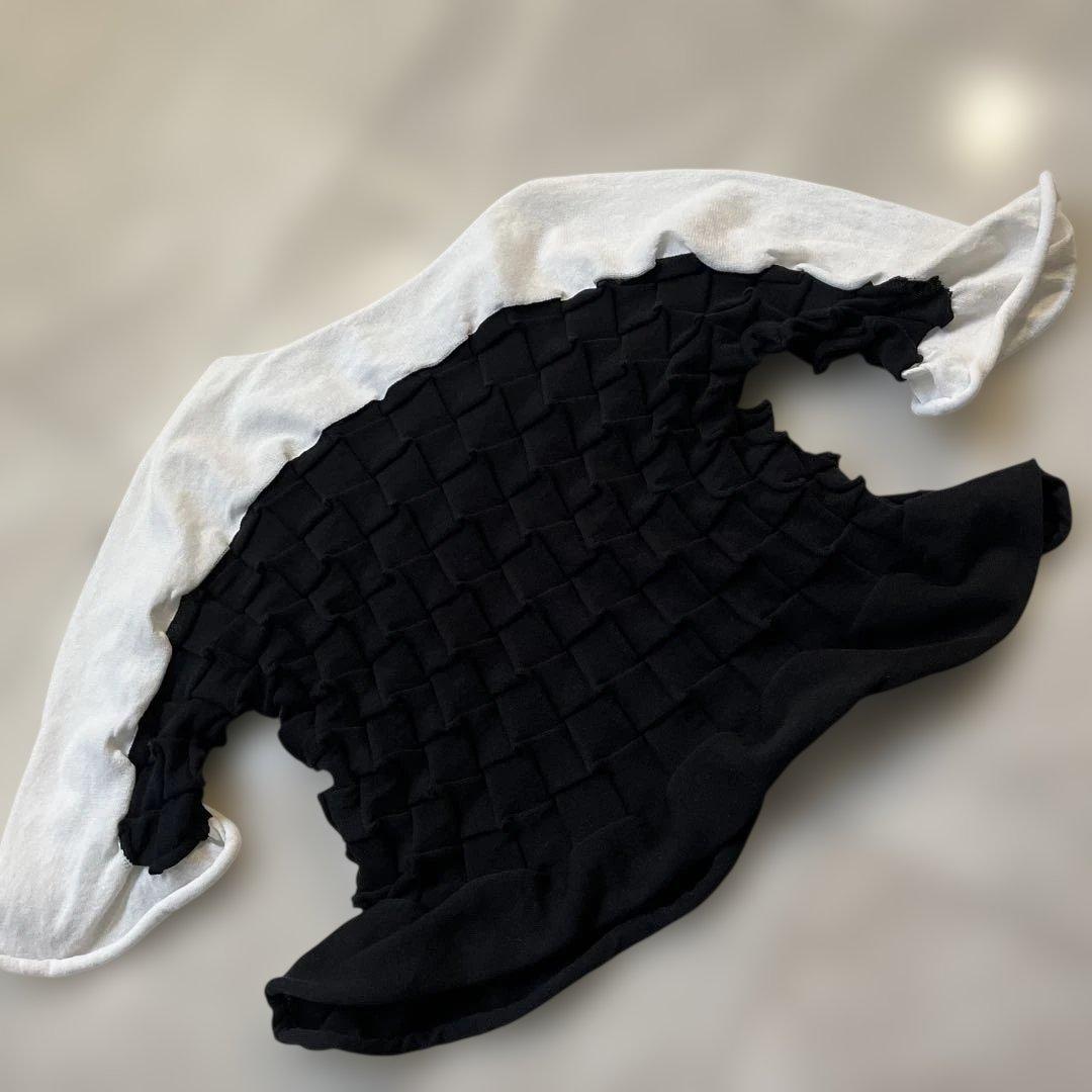 Issey Miyake Half-Sleeve Three-Quarter-Sleeve Miyake2022