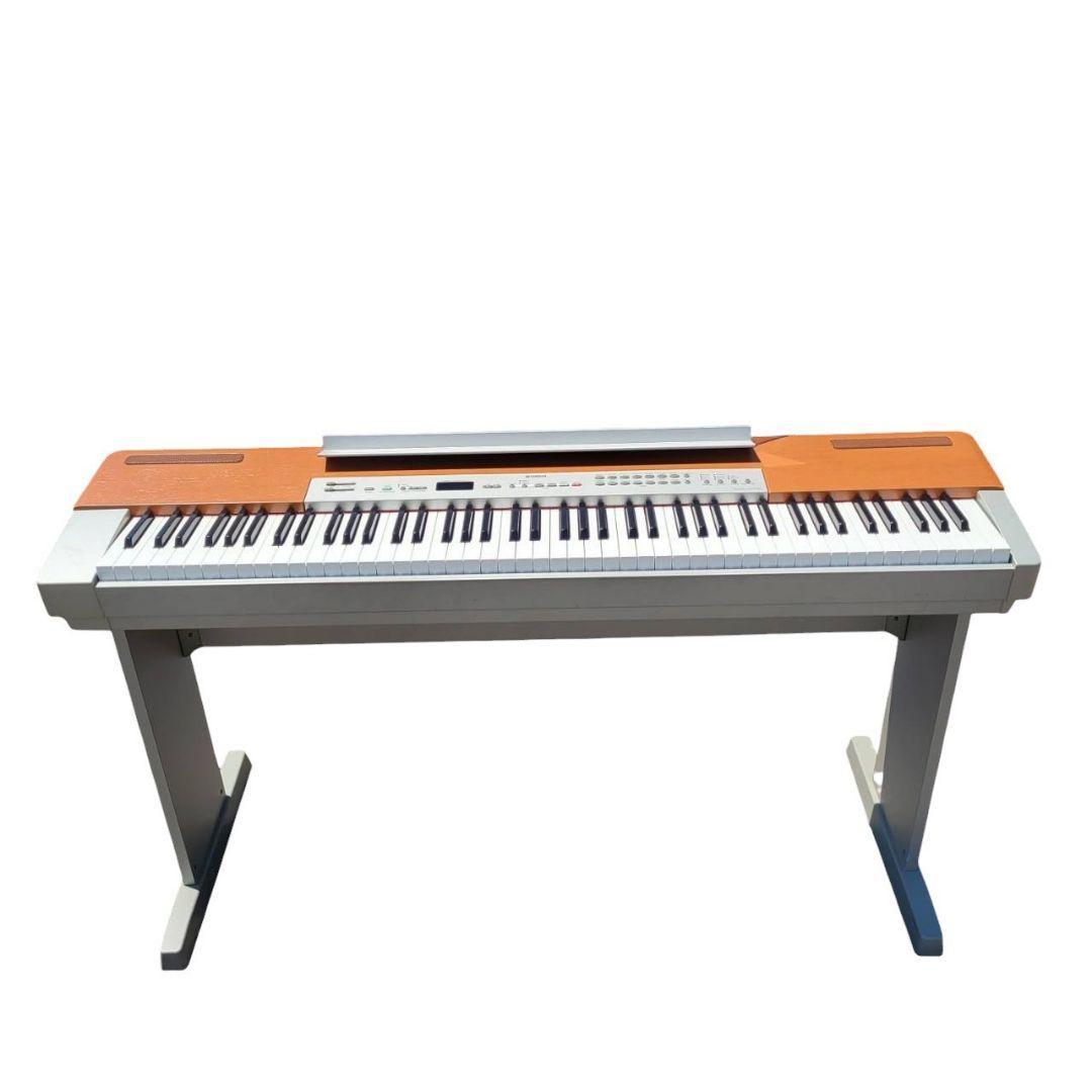 Yamaha Keyboards Digital Pianos P-120