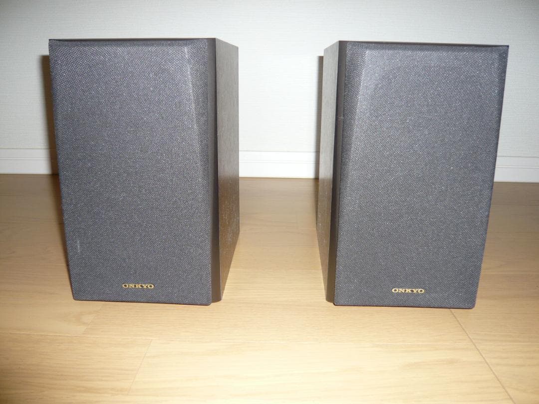 Onkyo Speakers D-032A
