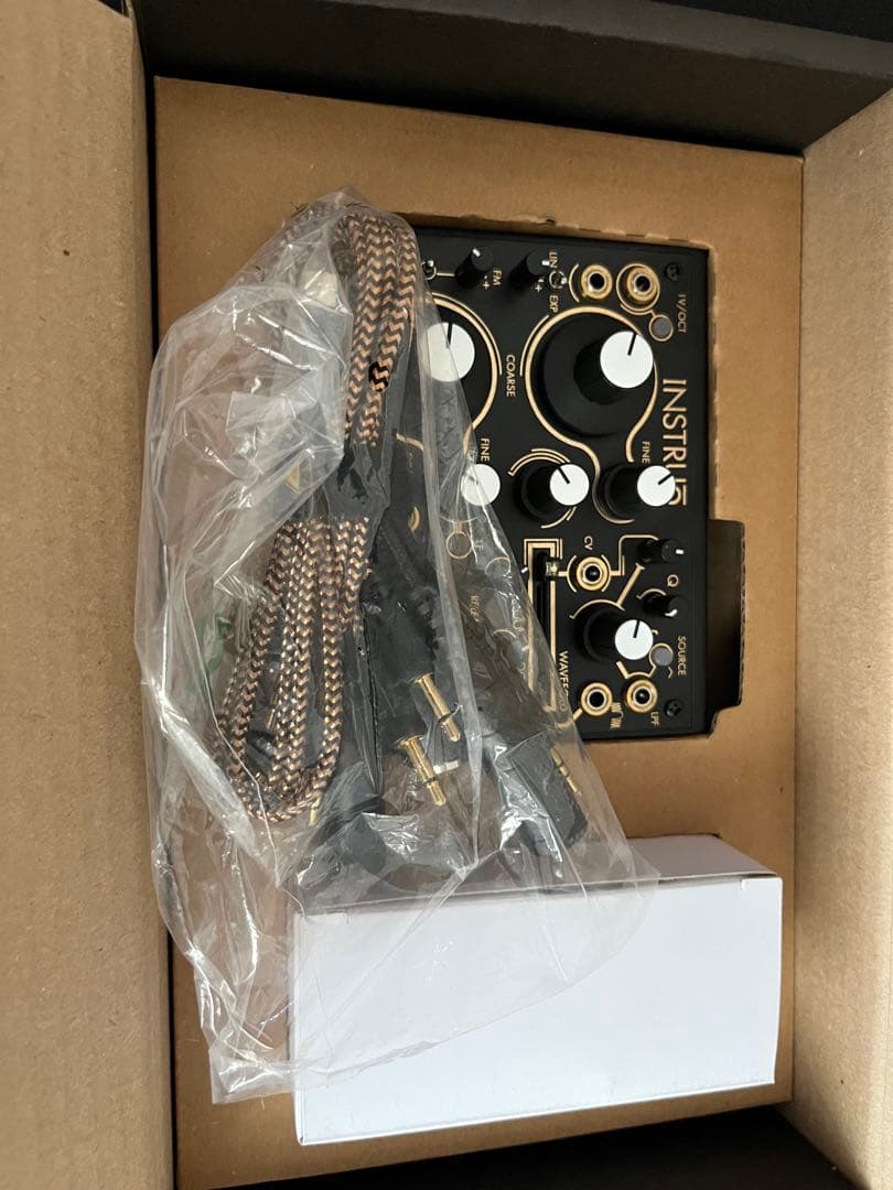 Modular Synthesizers Instruo Seashell