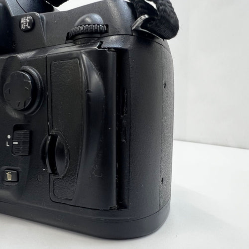 Nikon Digital Slr 2-000146 D70