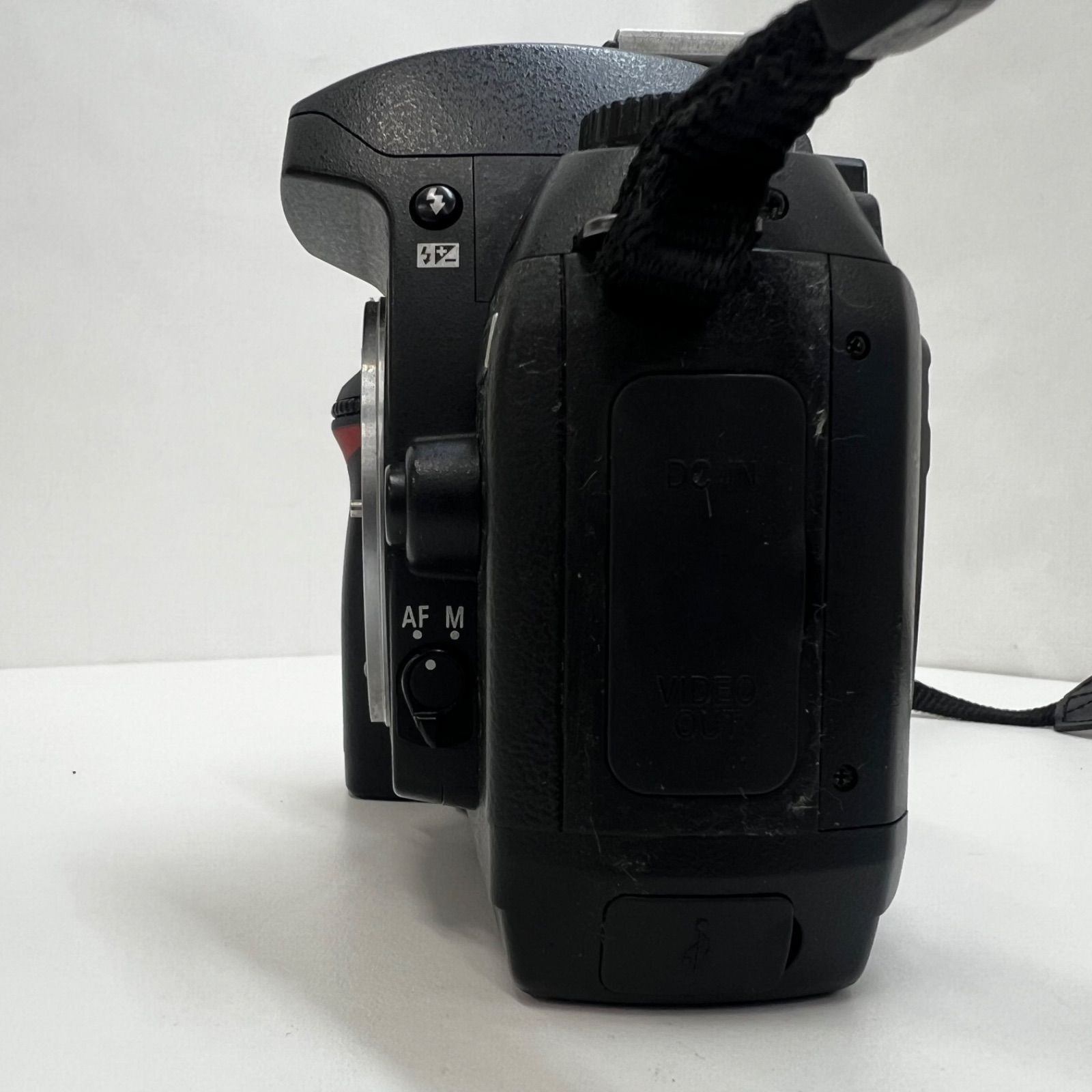 Nikon Digital Slr 2-000146 D70