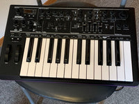 Analog Synthesizers Novation Afx Station
