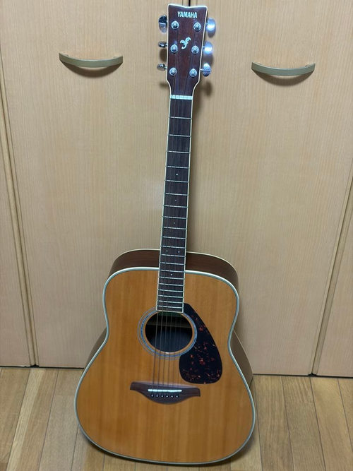 Yamaha Acoustic Guitar Fg830