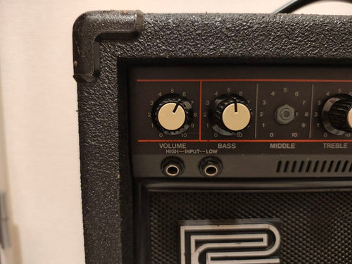 Roland Base Amplifier Spirit Bass 30