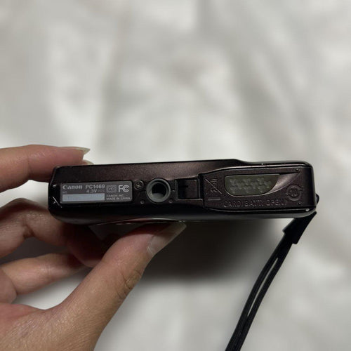 Canon Compact Digital Cameras Ixy 200F
