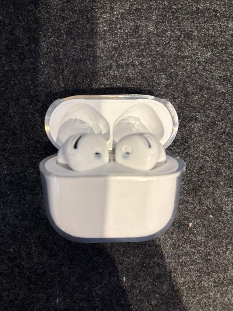 Apple Airpods 4