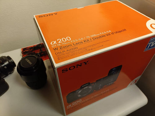 Sony Digital Slr 200 W