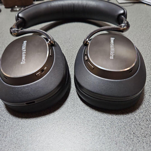 Bowers Wilkins Wireless Headphones Px8S2