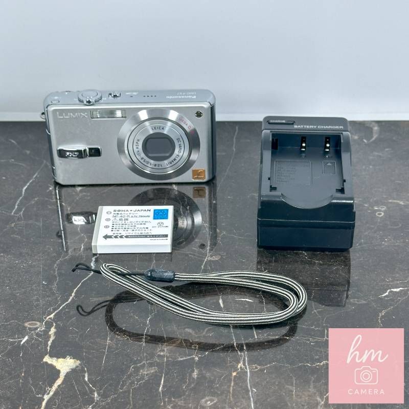 Panasonic Compact Digital Camera Lumix Dmc-Fx7 500 3 Mega O.I.S.
