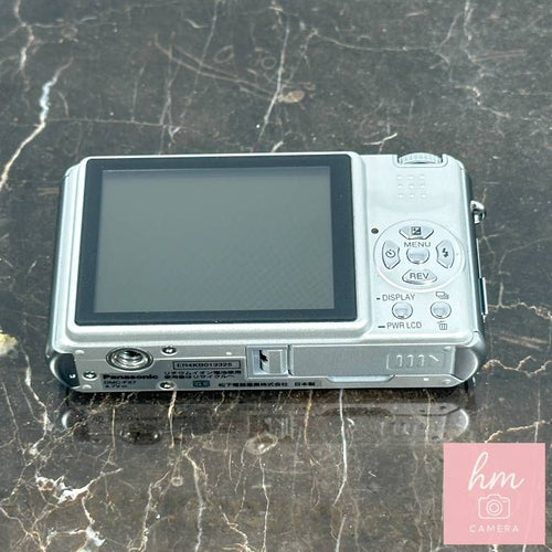 Panasonic Compact Digital Camera Lumix Dmc-Fx7 500 3 Mega O.I.S.