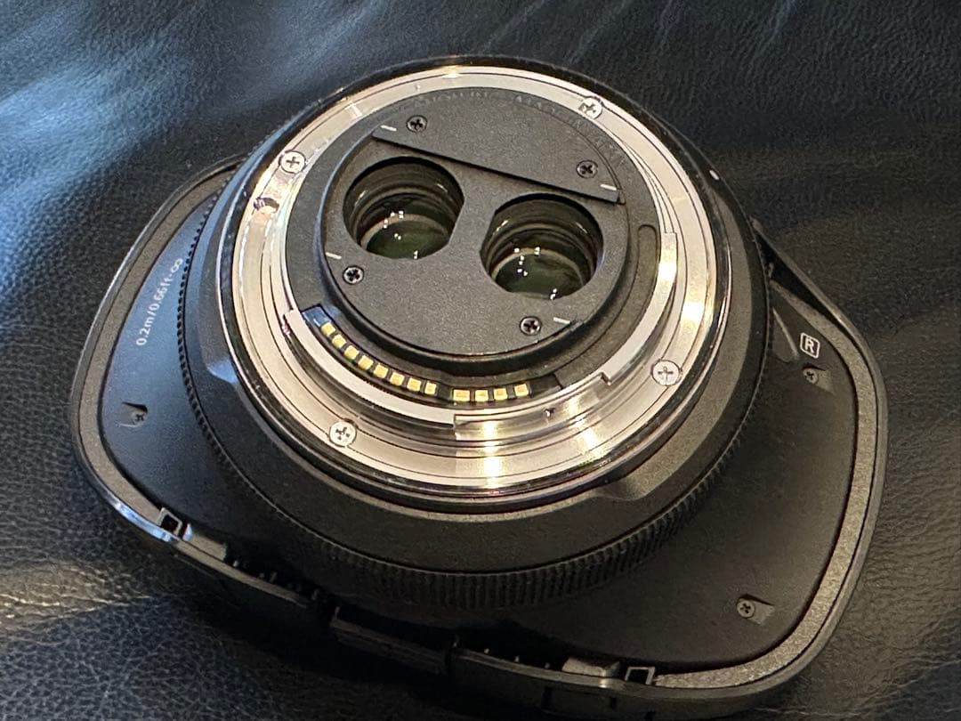 Canon Mirrorless Interchangeable Lips Rf5.2Mm F2.8 L Dual Fisheye