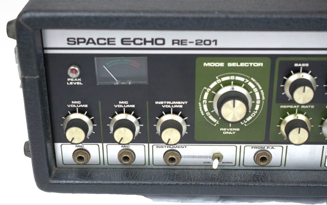 Roland Guitar Effects Units 1974 Re-201 Space Echo