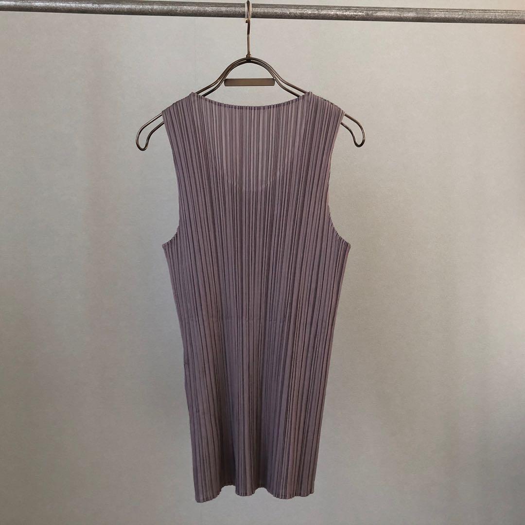 Pleats Please Sleeveless