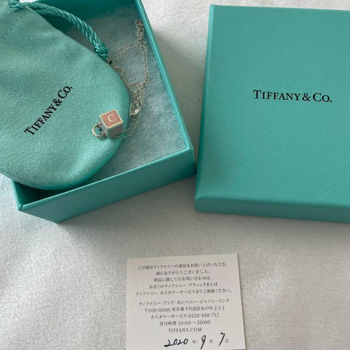 Tiffany Necklaces Co.