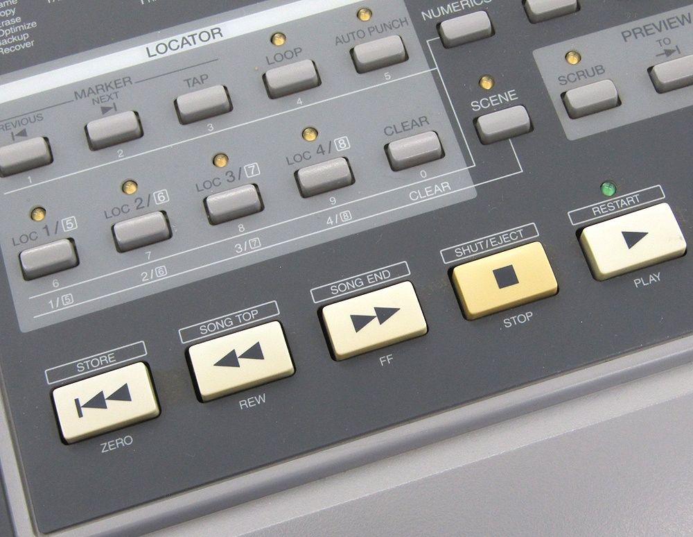 Roland Multi -Track Recorder Vs-880 V-Xpande Mtr