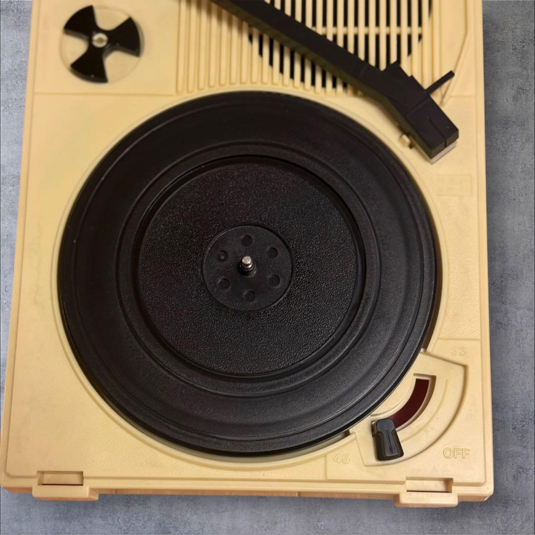 Columbia Record Players (Turntables) Gp-3
