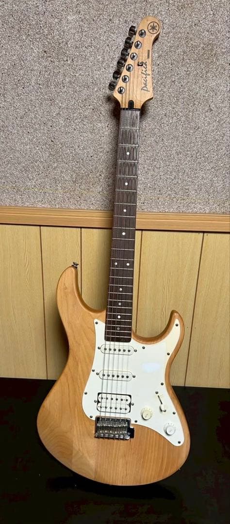 Yamaha Electric Guitars Pacifica