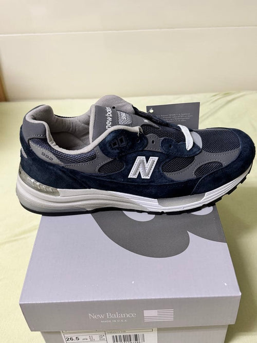 New Balance Sneakers 992