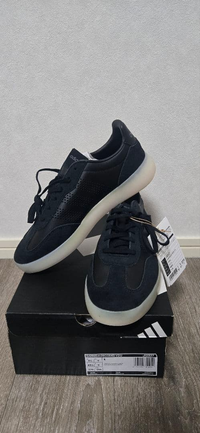 Adidas Sneakers V2 U(Barreda Decode U