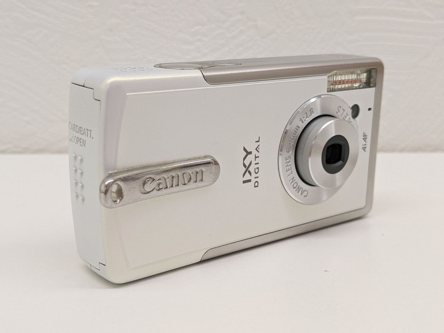 Canon Compact Digital Camera S Ixy Pc1060 S-1.6-3.7
