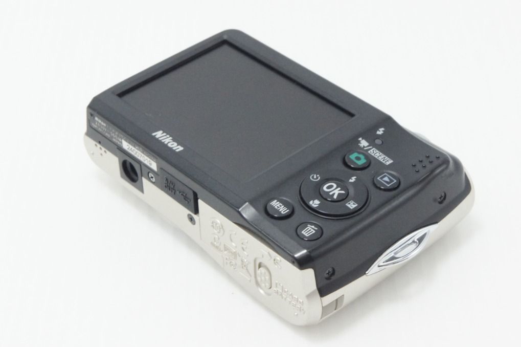 Nikon Compact Digital Camera Coolpix L21 260629D